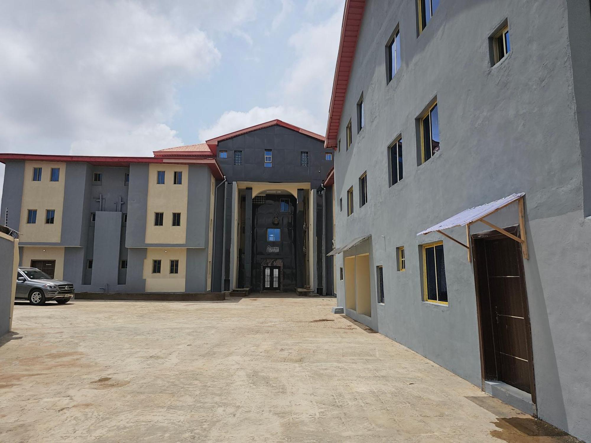 Bmh Hotel & Suites Ibadan Exterior foto